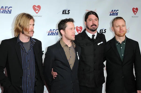 Foo Fighters at the 2009 Musicares Person of the Year Gala. Los Angeles Convention Center, Los Angeles, CA. 02-06-09 — Stock Photo, Image