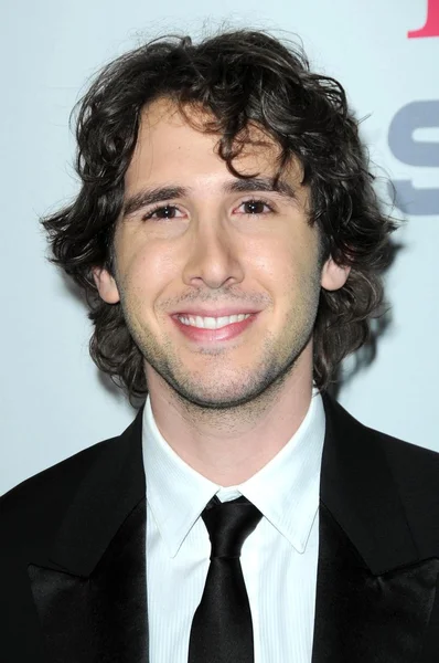 Josh Groban en la Gala Pre-Grammy Salute To Icons Clive Davis. Beverly Hilton Hotel, Beverly Hills, CA. 02-07-09 — Foto de Stock