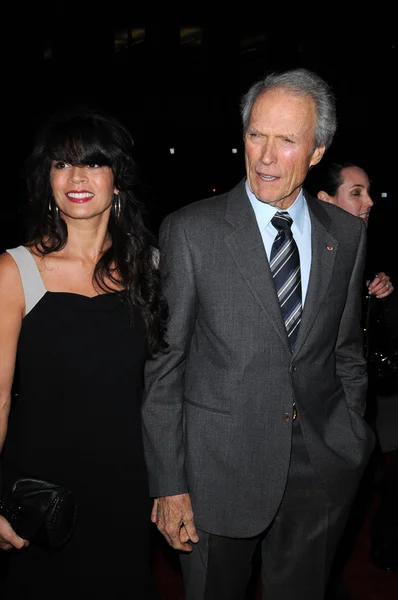 Clint Eastwood y Dina Eastwood —  Fotos de Stock