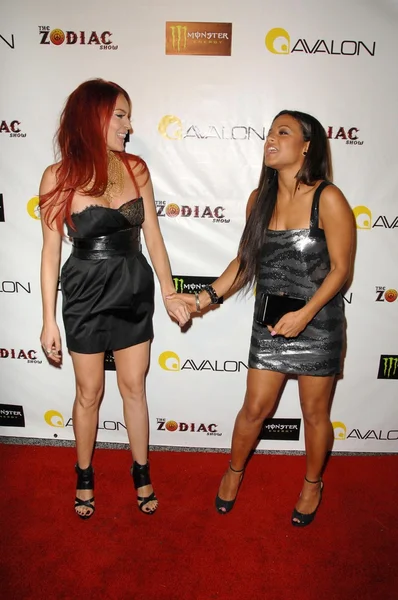 Carmit Bachar and Christina Milian — Stock Photo, Image