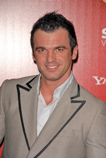 Tony Dovolani — Fotografia de Stock