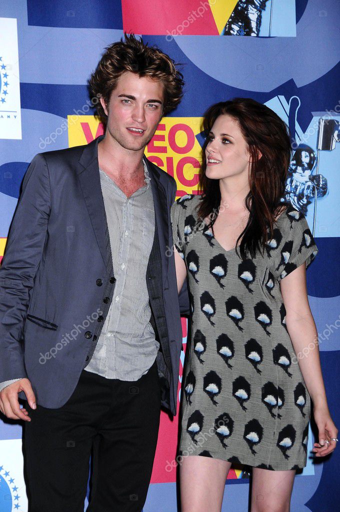 ロバート · パティンソンとクリステン · スチュワート — ストック編集