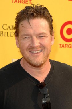 Donal Logue
