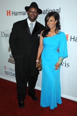 Jimmy jam selamlamak için simgeler, clive davis pre-grammy gala. Beverly hilton hotel, beverly hills, ca. 02-07-09
