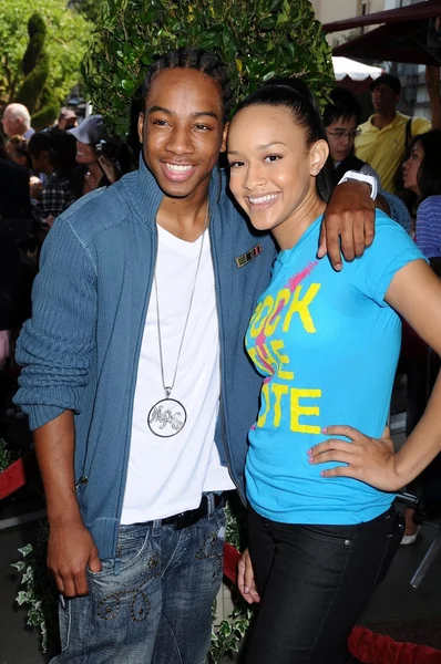 Lil JJ et Chantel Christie — Photo