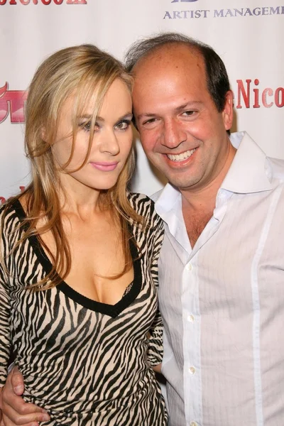 Paula LaBaredas and Max Gottlieb at the party celebrating the February Issue of 'Thats Hot Magazine' featuring cover girl Bridgetta Tomarchio. Foxtails, West Hollywood, CA. 02-28-09 — ストック写真