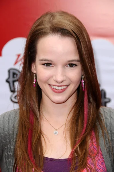 Kay Panabaker at the 'Power Of Youth' event benefitting St. Jude. L.A. Live, Los Angele, CA. 10-04-08 — Stock Photo, Image