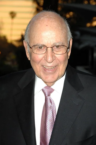 Carl Reiner en una gala en honor a Norman Jewison. LACMA, Los Ángeles, CA. 04-17-09 — Foto de Stock