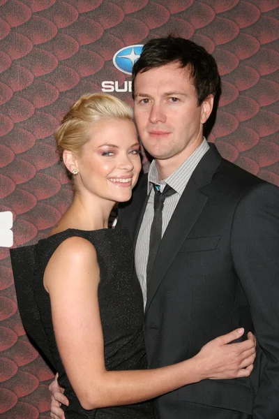 Jaime King and Kyle Newman — Stock Photo, Image