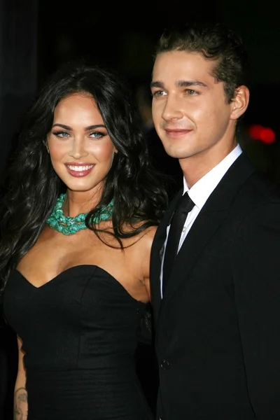 Megan Fox and Shia LaBeouf — Stockfoto