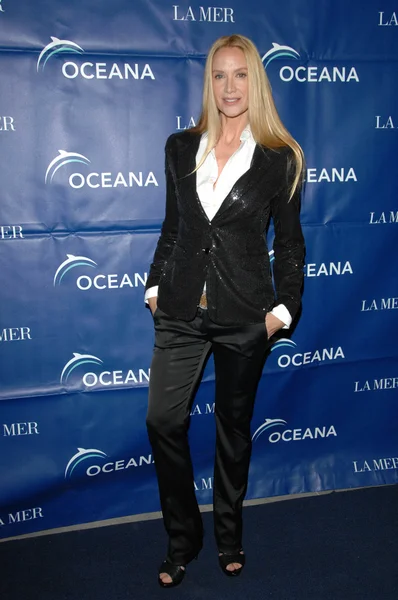 Kelly Lynch no Oceana Annual Partners Award de 2009 Gala, Residência Privada, Los Angeles, CA. 11-20-09 — Fotografia de Stock