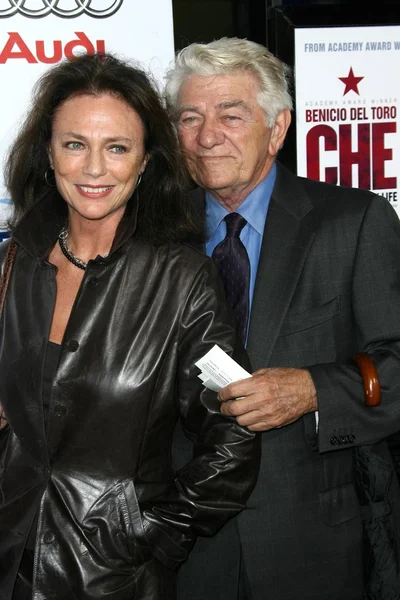 Jacqueline Bisset and Seymour Cassel — Stock Photo, Image