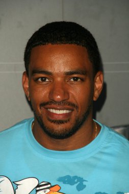 Laz Alonso