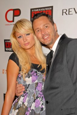 Paris hilton ve mark liddell