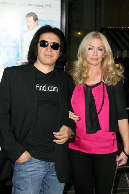 Gene simmons ve shannon tweed