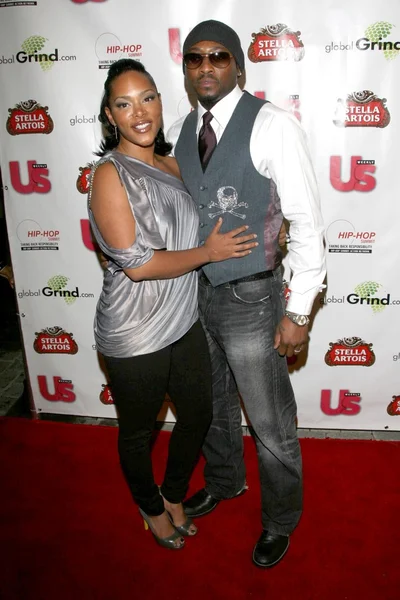 Omar Epps and wife Keisha at the 'Celebration to Grammy Nominees' Post Grammy Party. Private Location, Beverly Hills, CA. 02-08-09 — 图库照片