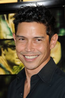 Anthony Ruivivar