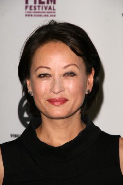 Julia Nickson Met #cynthiarothrock At A Recent Con And She's On Fire