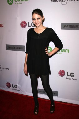Willa holland