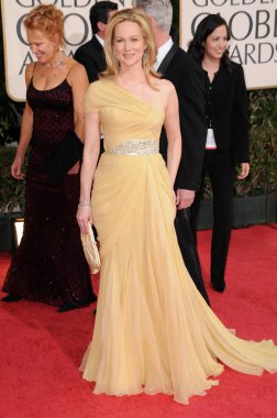 Laura linney