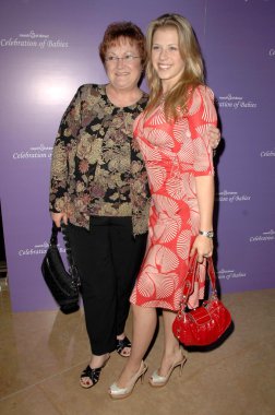 Jodie Sweetin ve annesi