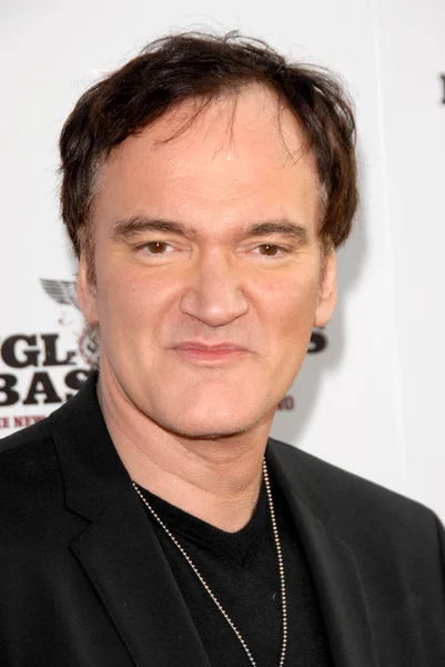 Quentin Tarantino en el estreno en Los Ángeles de 'Inglourious Basterds'. Grauman 's Chinese Theatre, Hollywood, CA. 08-10-09 — Foto de Stock