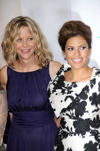 Meg Ryan e Eva Mendes — Fotografia de Stock