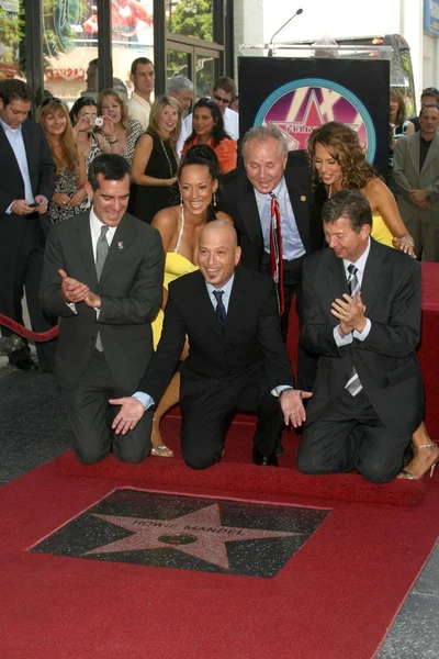 Tameka Jacobs with Patricia Kara and Howie Mandel — Stock Photo, Image