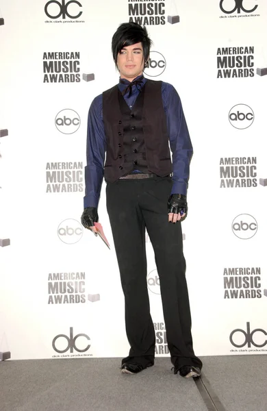 Adam lambert 2009 Amerikan Müzik Ödülleri Adaylığı Duyurular. Beverly hills hotel, beverly hills, ca. 10-13-09 — Stok fotoğraf