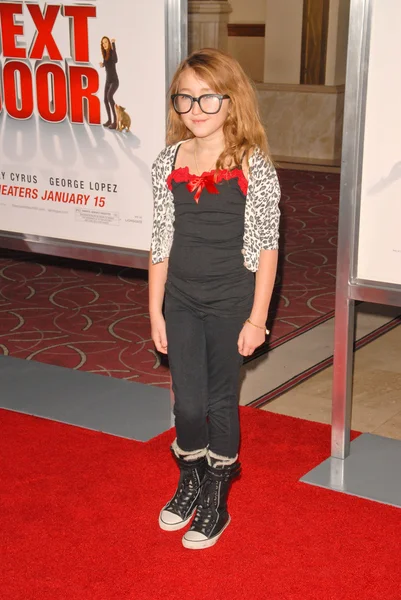 Noah Cyrus a "The Spy Next Door" Los Angeles Premiere, The Grove, Los Angeles, CA. 01-09-10 — Foto Stock