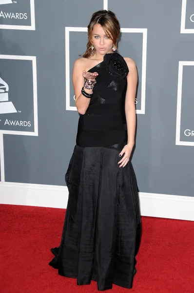 Miley Cyrus en los 51st Annual GRAMMY Awards. Staples Center, Los Ángeles, CA. 02-08-09 —  Fotos de Stock