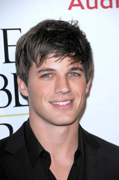 Matt Lanter at the 1st Annual Noble Humanitarian Awards. Beverly Hilton Hotel, Beverly Hills, CA. 10-18-09 — Stock Photo, Image