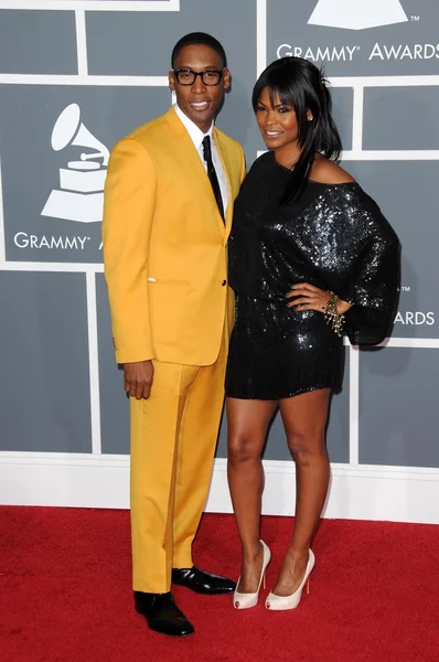 Raphael Saadiq och Nia Long på 51: a årliga Grammy Awards. Staples Center, Los Angeles, Ca. 02-08-09 — Stockfoto