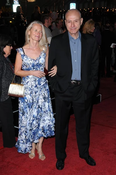 Suzanne Newlander Arkin and Alan Arkin — Stock Photo, Image