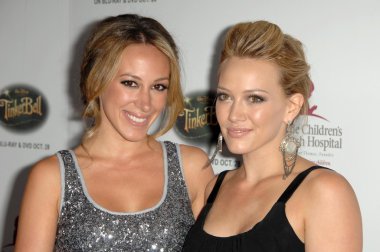 Haylie duff ve hilary duff