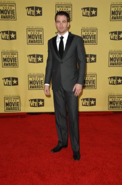 Chris Pine bir