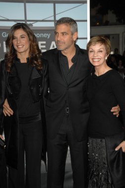 Elisabetta Canalis, George Clooney and his mother Nina clipart