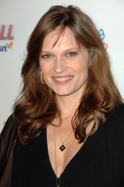 Vinessa Shaw