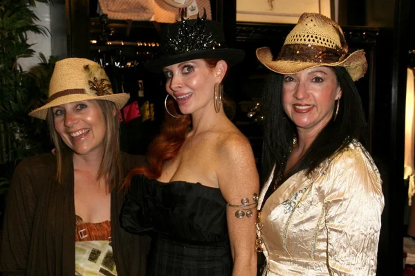 Elizabeth Ortiz with Phoebe Price and Irma Goerner at the Glitter Girl Couture and Casuals launch party presenting Phoebe Price Designs. 22431 Antonia Parkway, Rancho Santa Margarita, CA. 03-14-09 — Stock Photo, Image