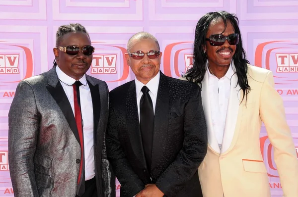 Earth Wind and Fire op de 2009 Tv Land Awards. Gibson Amphitheatre, Universal City, Ca. 04-19-09 — Stockfoto