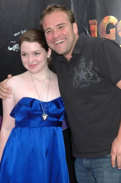 Jennifer Stone y David DeLuise — Foto de Stock