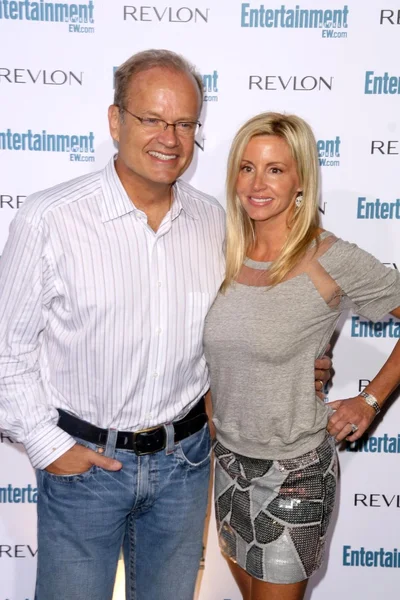 Kelsey Grammer and Camille Grammer at Entertainment Weeklys 6th Annual Pre-Emmy Party. Beverly Hills Post Office, Beverly Hills, CA. 09-20-08 — Stock Photo, Image