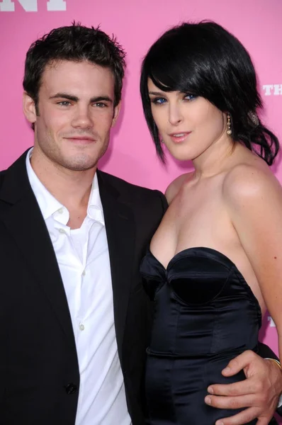 Micah Alberti y Rumer Willis — Foto de Stock