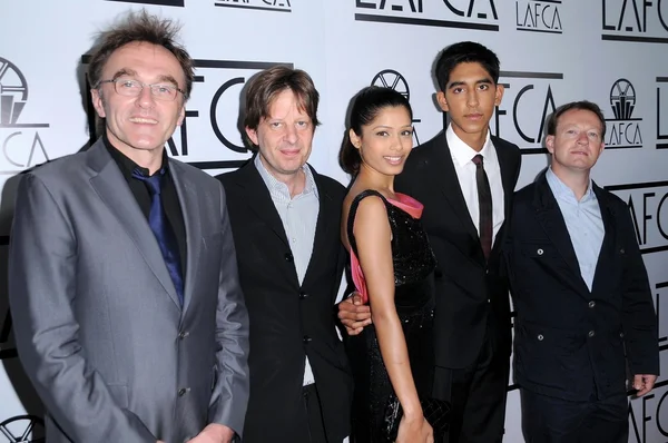 Cast and Crew of 'Slumdog Millionaire' — стокове фото