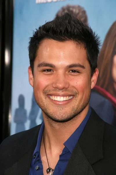 Michael Copon at the World Premiere of 'Ghosts of Girlfriends Past'. Grauman's Chinese Theatre, Hollywood, CA. 04-27-09 — 图库照片