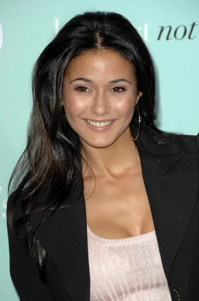 Emmanuelle chriqui bei der Weltpremiere von "He 's just not that into you". grauman 's Chinese Theatre, hollywood, ca. 02-02-09 — Stockfoto