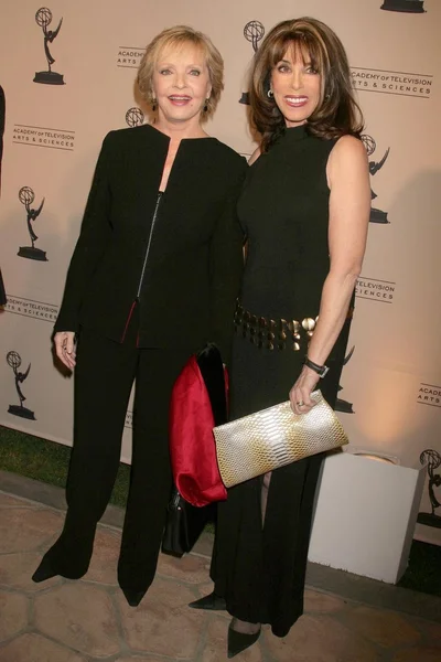 Florence Henderson and Kate Linder — 图库照片