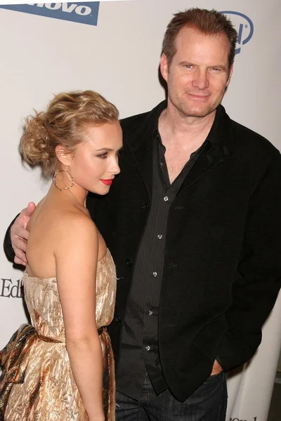 Hayden panettiere och jack coleman — Stockfoto