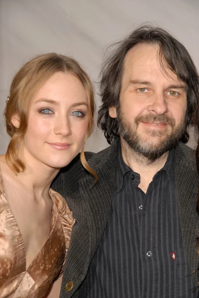 Saoirse ronan och peter jackson — Stockfoto