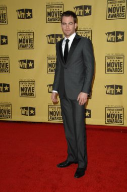 Chris Pine bir